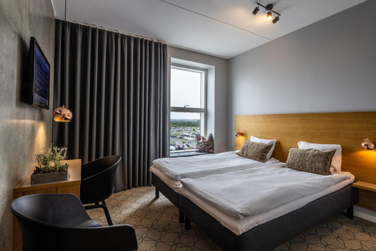 Airport Hotell